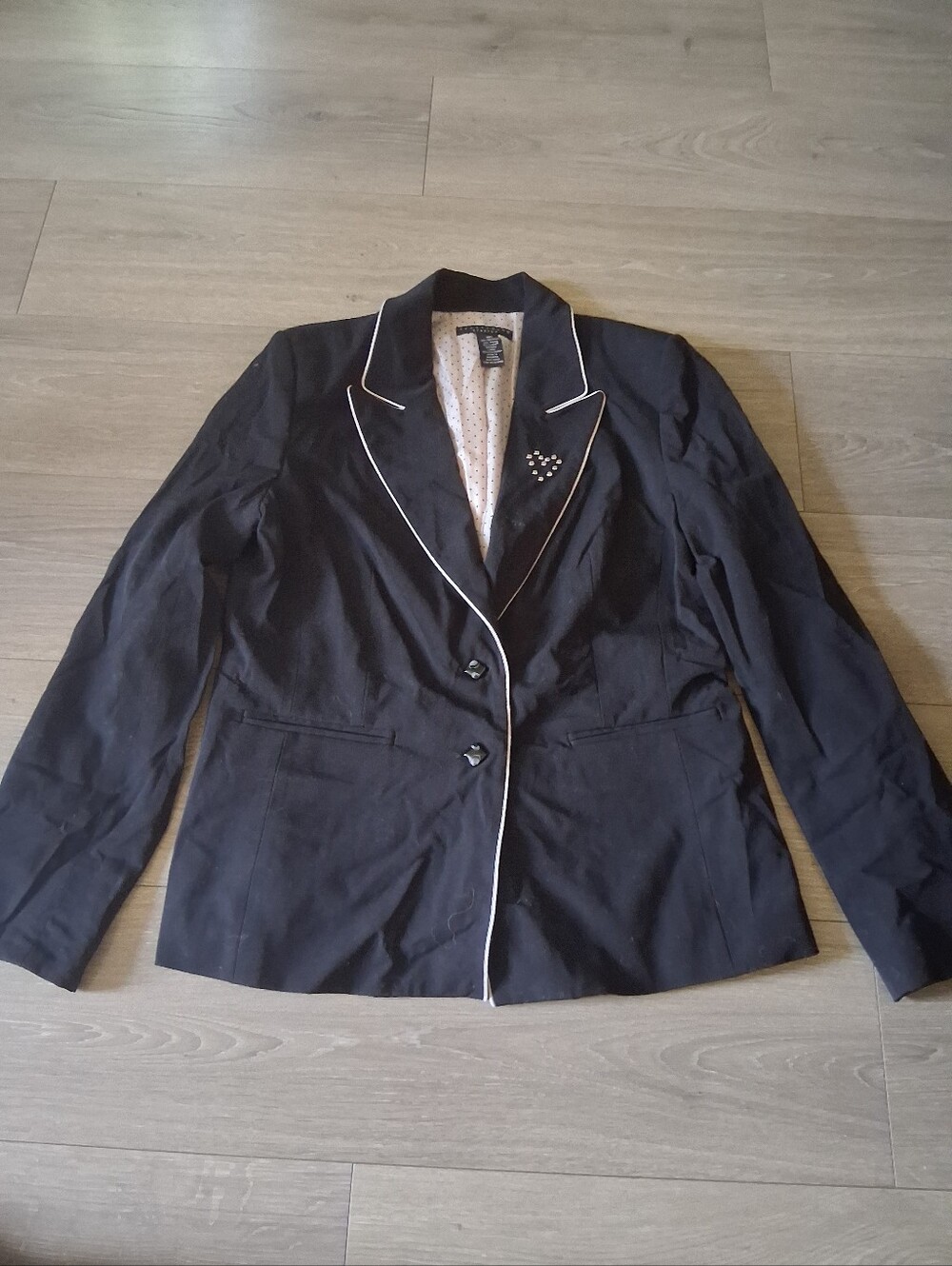 Apostrophe black long sleeve blazer with heart embellishment